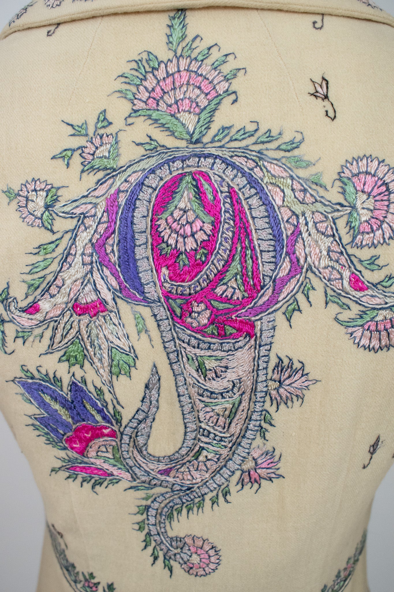 Early 20th Century Sozni Silk Embroidered Woollen Kashmiri Robe Jacket Dress