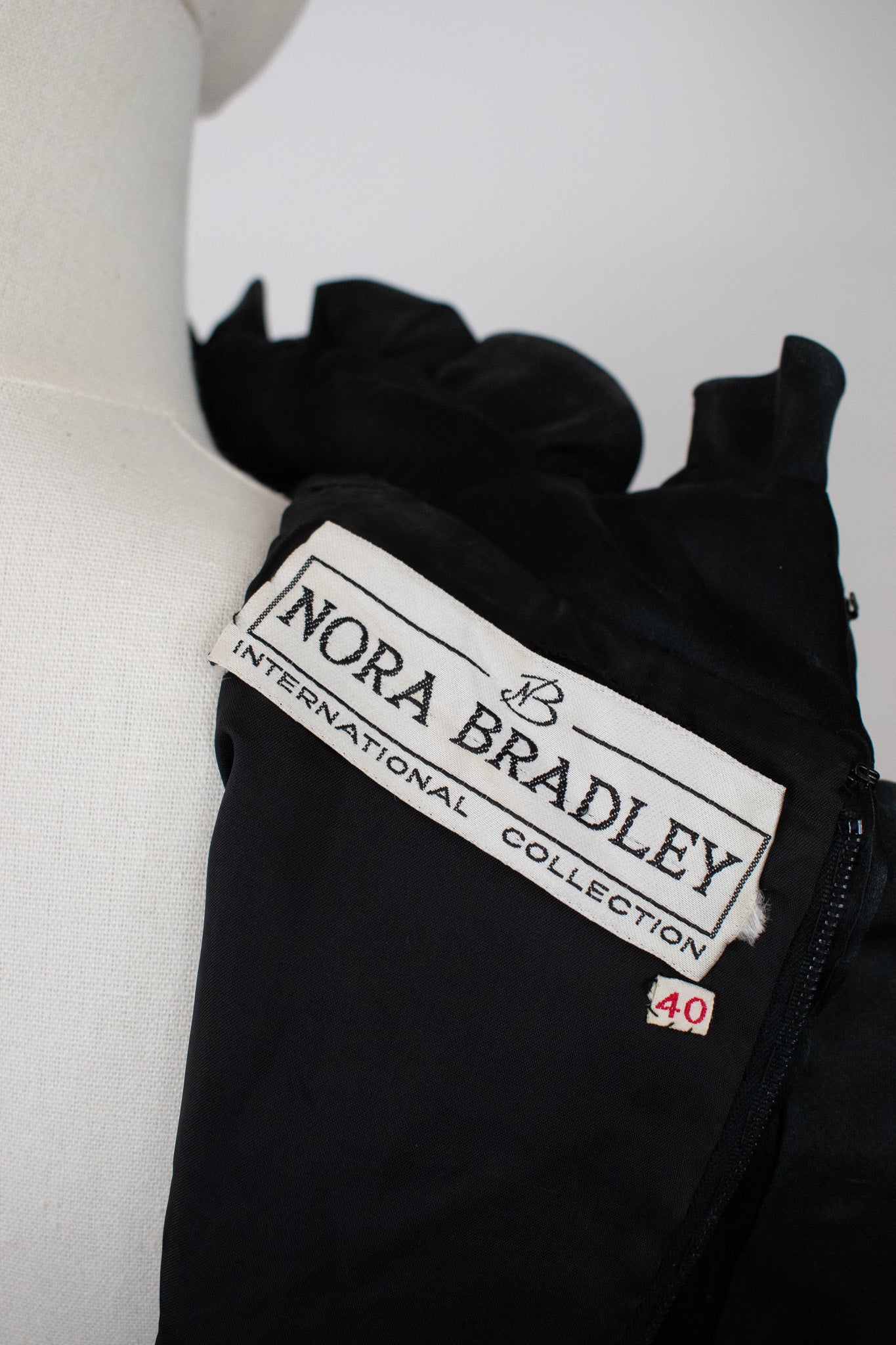 Vintage 1960s Nora Bradly Evening Dress Gown