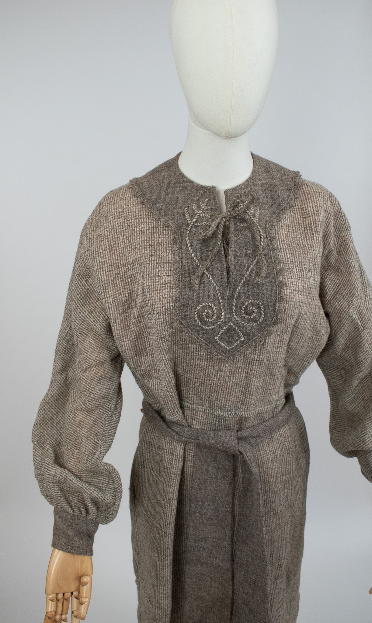 Vintage 1970s Grey Anna Roose Jacob Sheep Woollen Dress