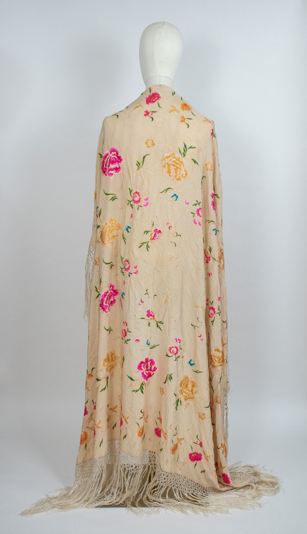 Vintage 1920s Ivory Silk Canton Floral Embroidered Piano Fringed Shawl