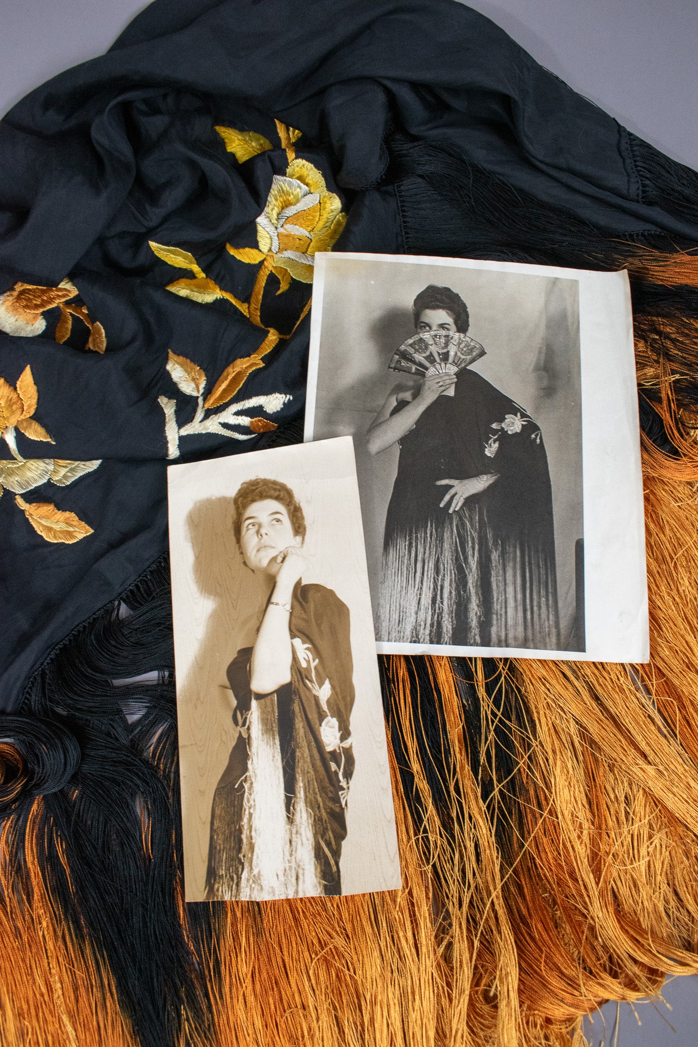 Vintage 1930s Silk Embroidered Piano Manton de Manila Ombre Fringed Shawl with Provenance