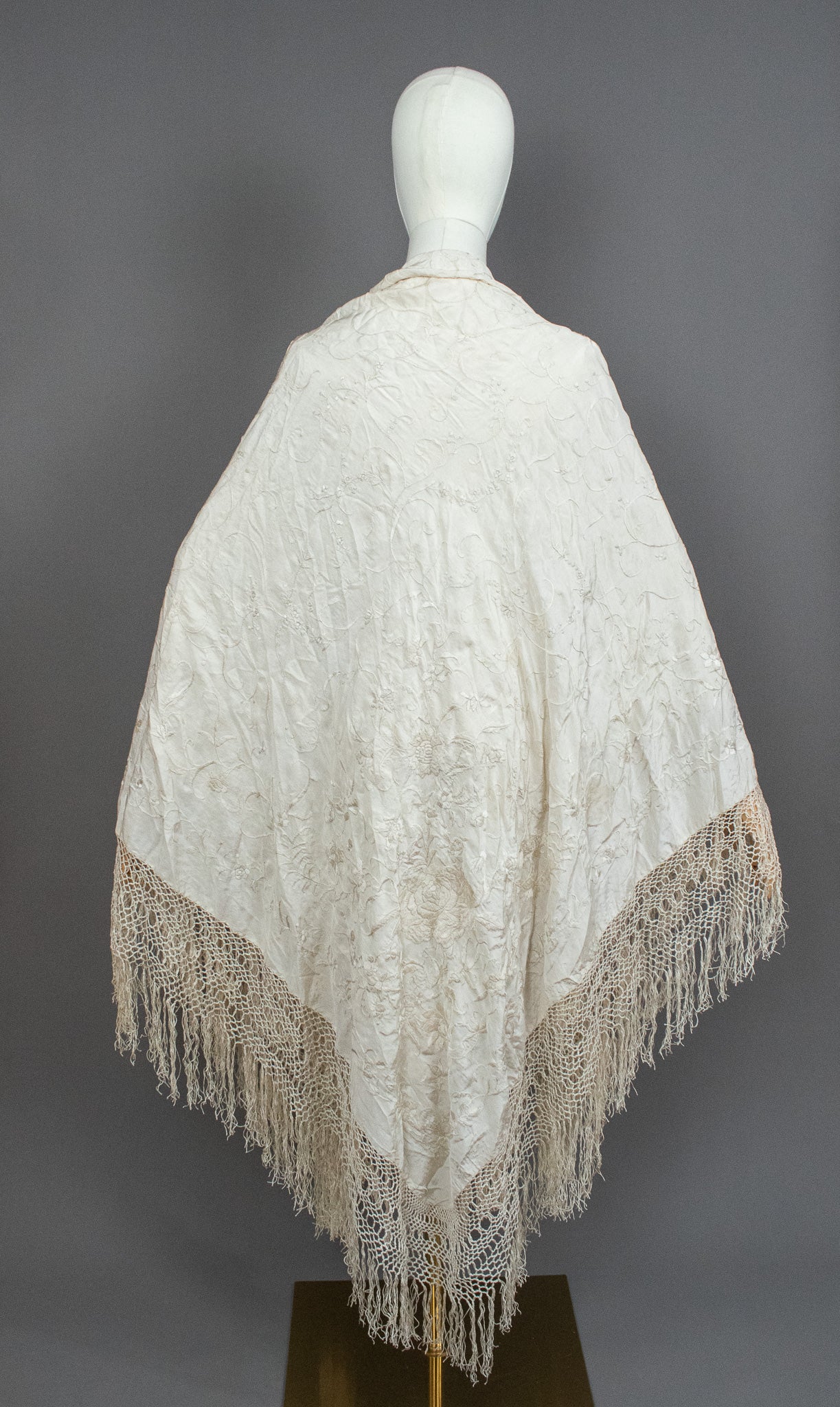 Antique Late Victorian Ivory Silk Canton Floral Embroidered Piano Fringed Shawl
